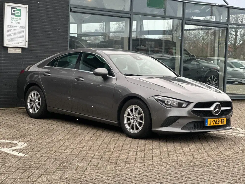 Mercedes-Benz CLA 180 Business Solution uit 2020, foto 6