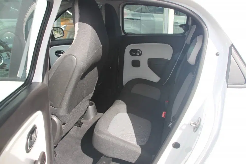 Renault Twingo 82PK-COLLECTION-50DKM-AIRCO-CRUISE-TOUCHSC uit 2023, foto 15