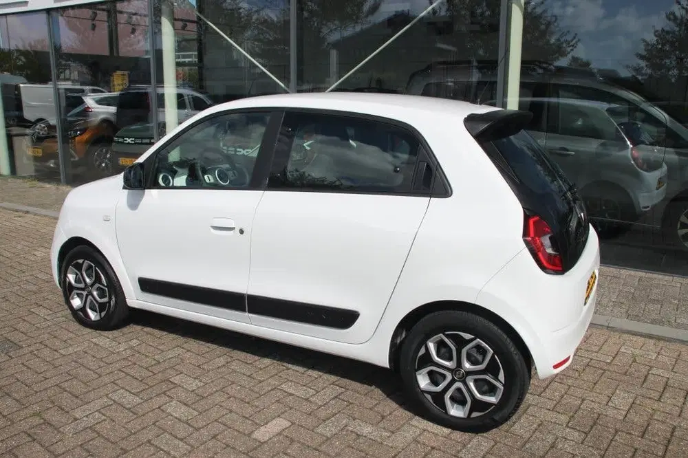 Renault Twingo 82PK-COLLECTION-50DKM-AIRCO-CRUISE-TOUCHSC uit 2023, foto 5