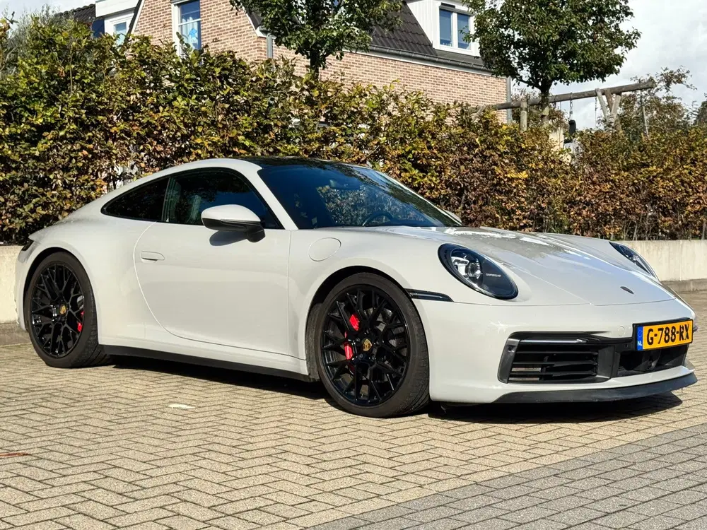 Porsche 911 911 (992) Carrera 4S uit 2019, foto 3