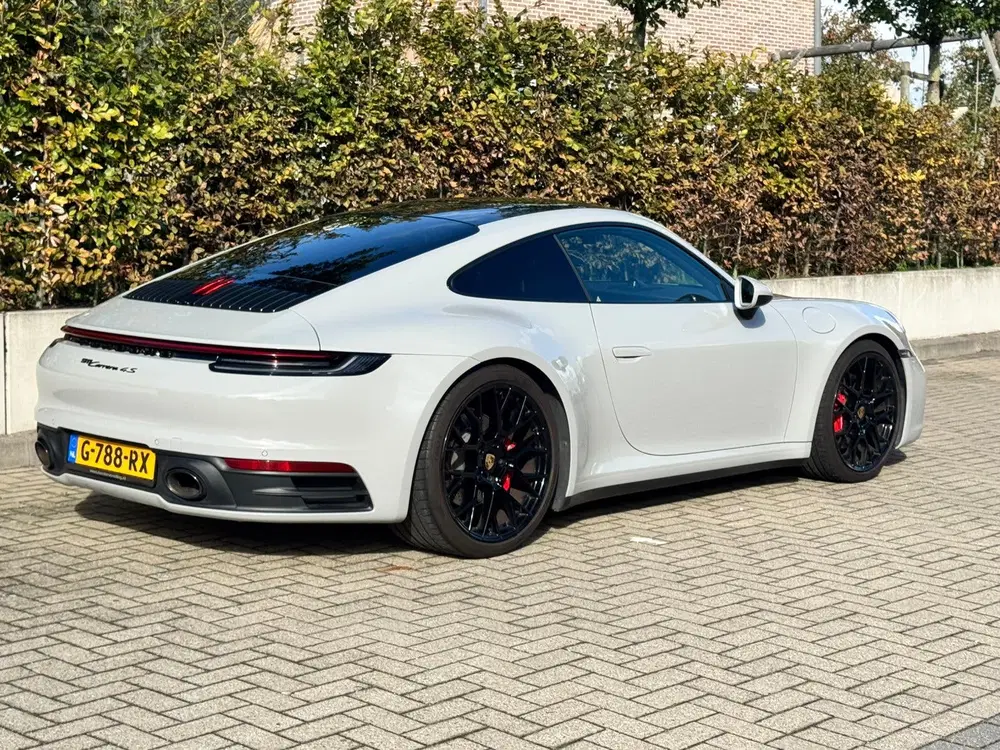 Porsche 911 911 (992) Carrera 4S uit 2019, foto 6