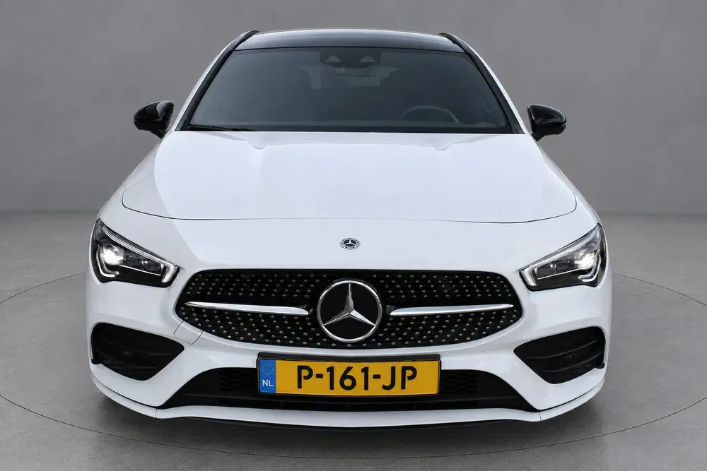 Mercedes-Benz CLA 180 AUT7 AMG NIGHT P uit 2022, foto 4