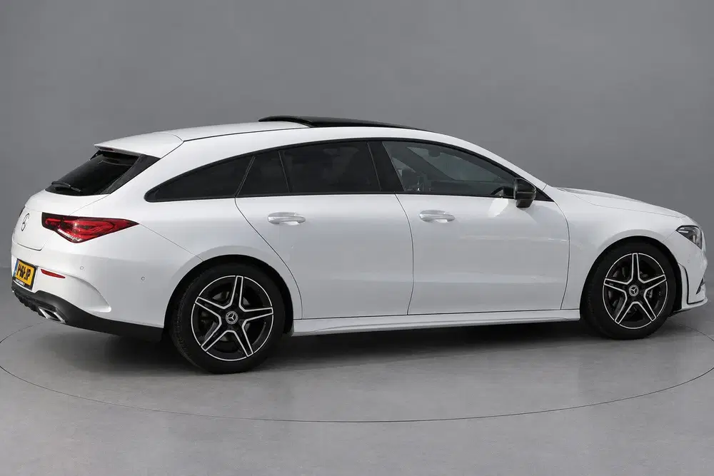 Mercedes-Benz CLA 180 AUT7 AMG NIGHT P uit 2022, foto 5