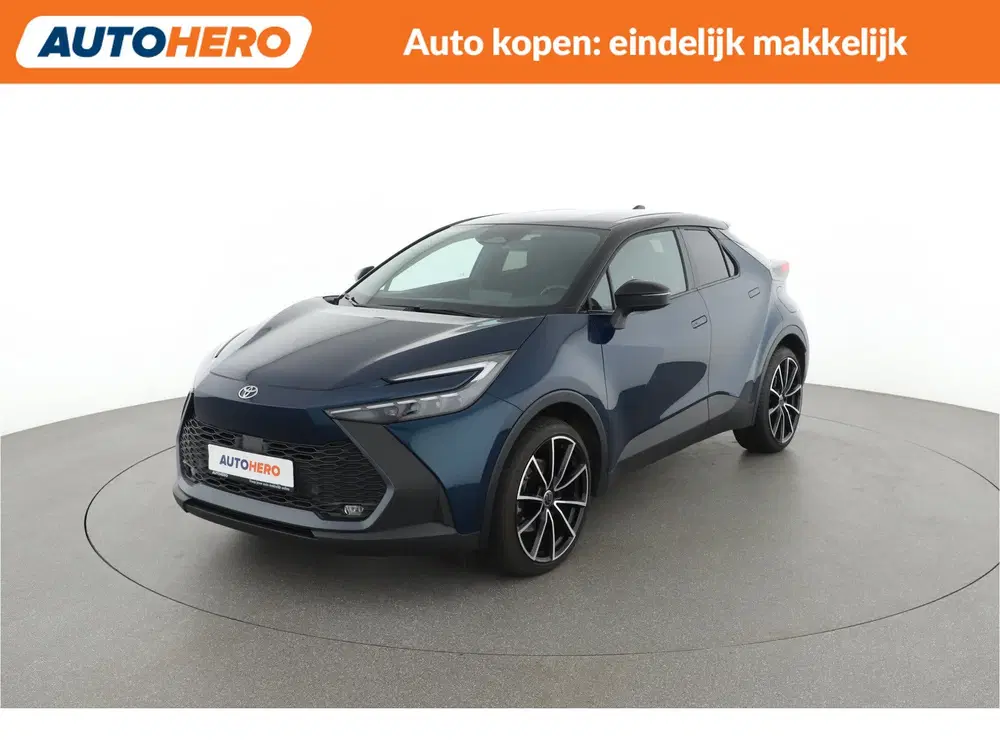 Toyota C-HR 2.0 Plug-in Hybrid 220 Executive uit 2025
