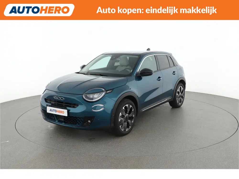 Fiat 600e La Prima 54 kWh uit 2024