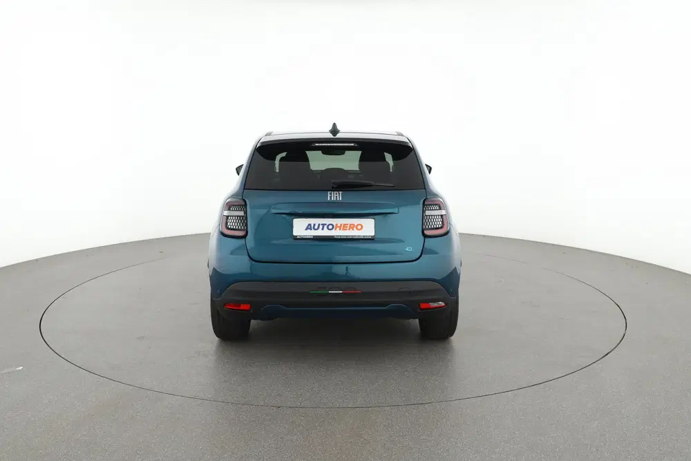 Fiat 600e La Prima 54 kWh uit 2024, foto 5