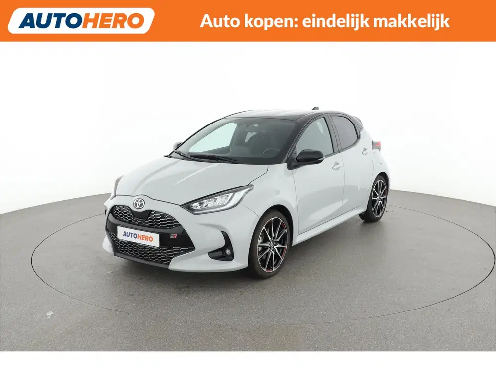 Toyota Yaris 1.5 Hybrid GR Sport uit 2023