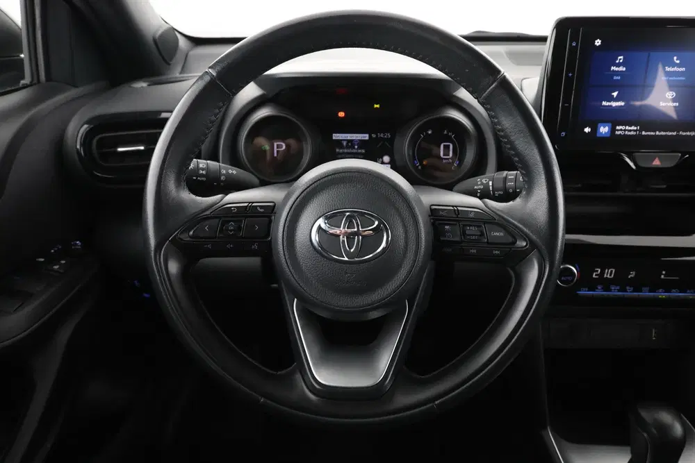 Toyota Yaris Cross 1.5 Hybrid First Edition VR93224 uit 2024, foto 14