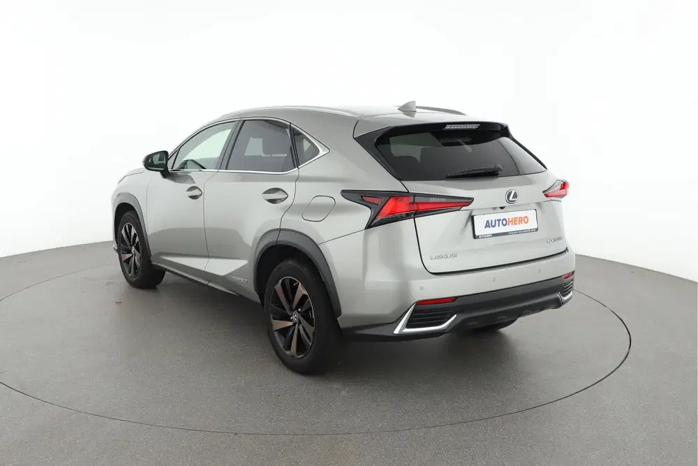 Lexus NX 300h AWD Business Line Pro l BK72826 l (bj uit 2020, foto 4