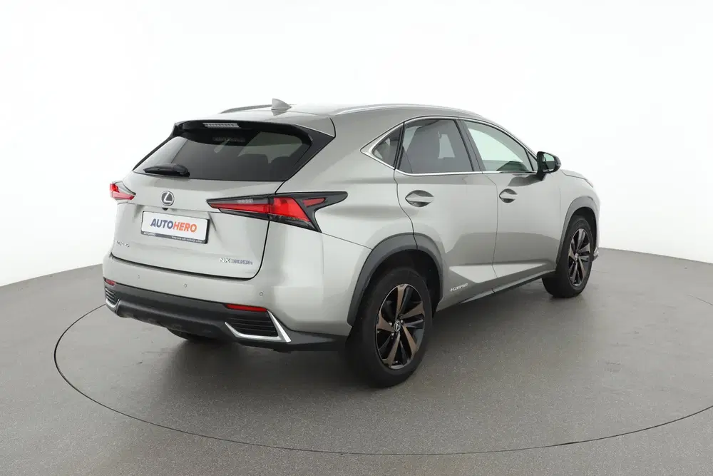 Lexus NX 300h AWD Business Line Pro l BK72826 l (bj uit 2020, foto 6