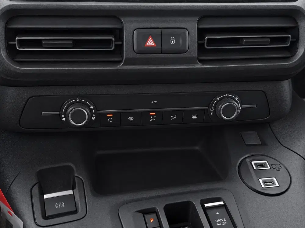 Peugeot Partner 136 L1 50 kWh VOORRAAD KORTING uit 2026, foto 14