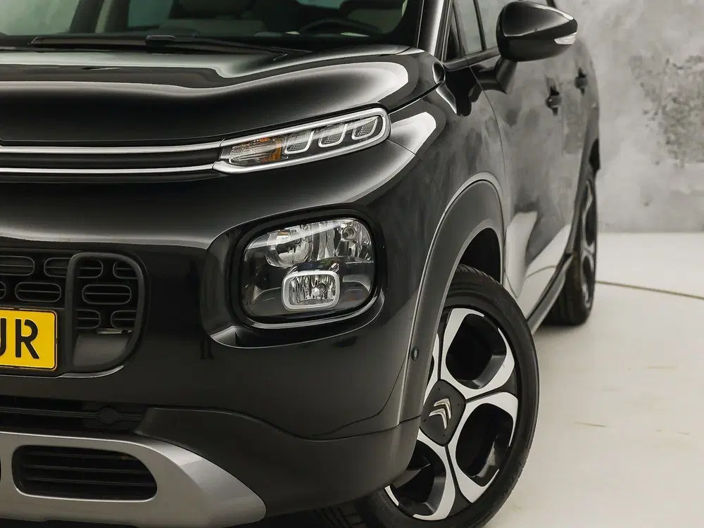 Citroën C3 Aircross 1.2 PureTech S&S Shine Automaat (PANORA uit 2020, foto 13