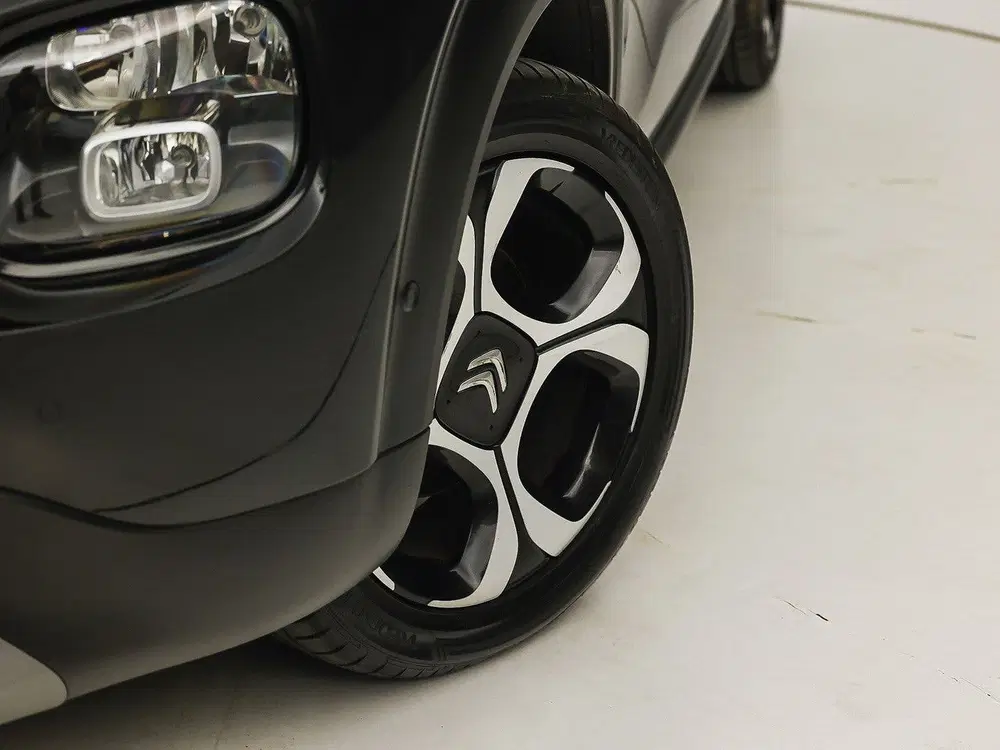 Citroën C3 Aircross 1.2 PureTech S&S Shine Automaat (PANORA uit 2020, foto 14