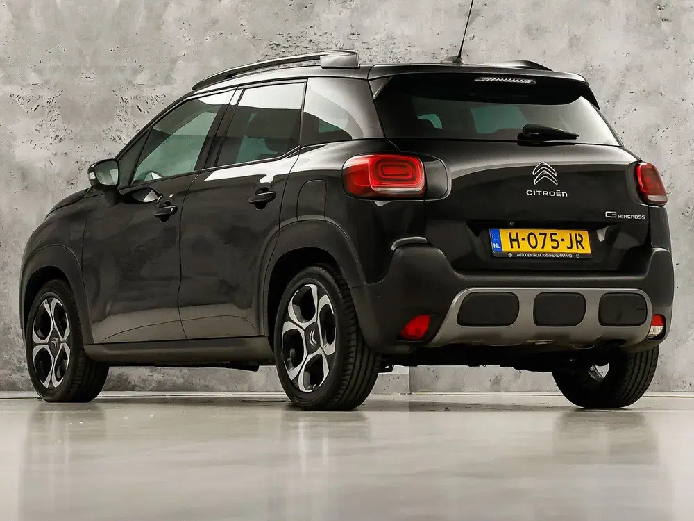 Citroën C3 Aircross 1.2 PureTech S&S Shine Automaat (PANORA uit 2020, foto 3