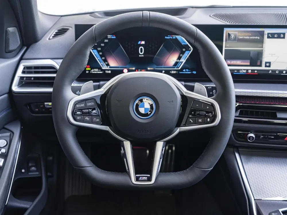 BMW 3-serie Touring 330e uit 2026, foto 10