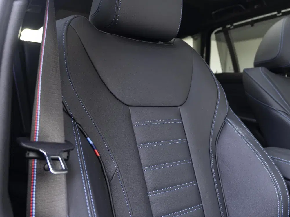 BMW 3-serie Touring 330e uit 2026, foto 14