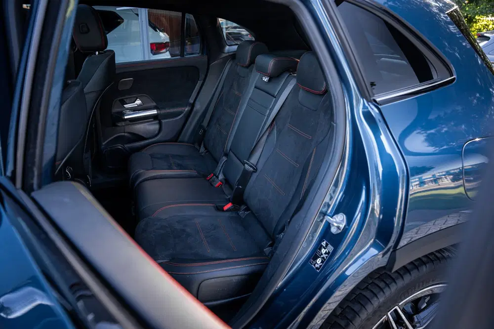 Mercedes-Benz GLA 250 e AMG Line uit 2022, foto 15
