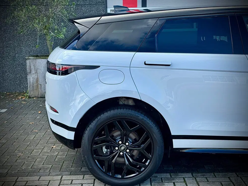 Land Rover Range Rover Evoque 1.5 P300e PHEV AWD R-Dynamic S uit 2024, foto 3