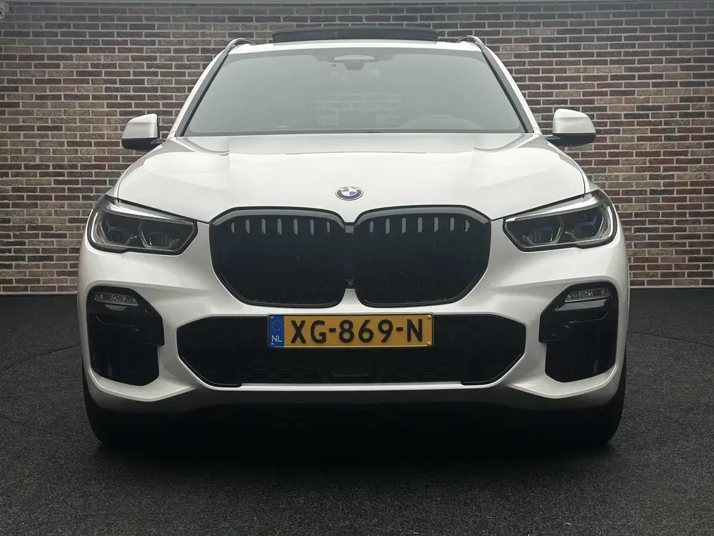BMW X5 xDrive40i High Executive Pano uit 2019, foto 5