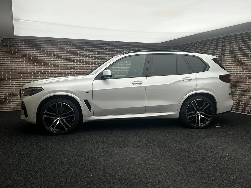 BMW X5 xDrive40i High Executive Pano uit 2019, foto 6