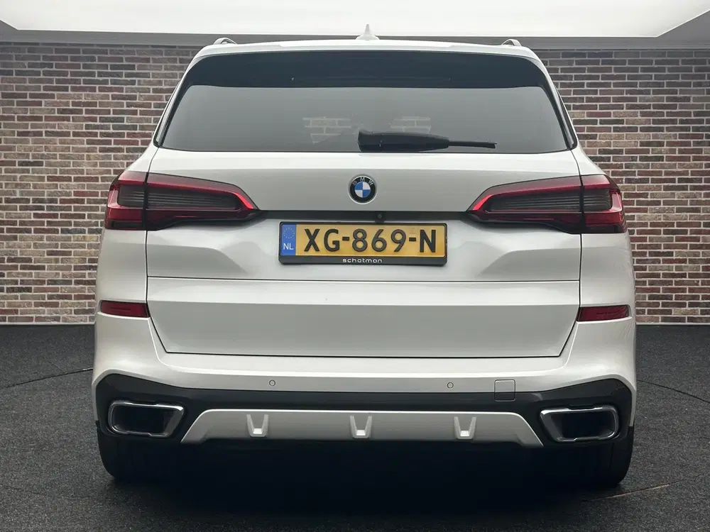 BMW X5 xDrive40i High Executive Pano uit 2019, foto 7