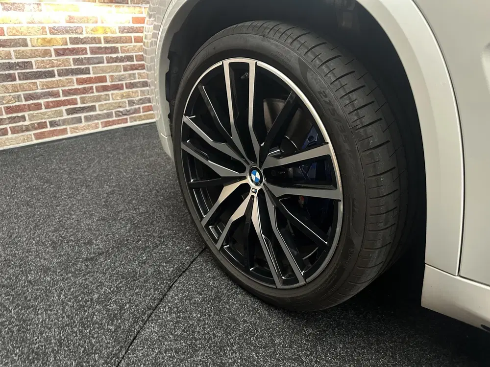 BMW X5 xDrive40i High Executive Pano uit 2019, foto 8