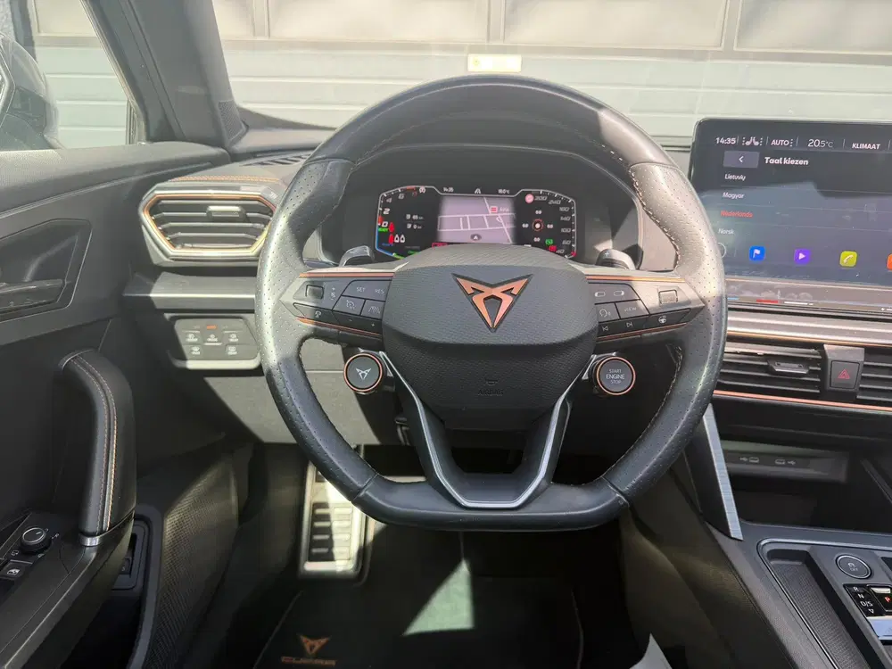 Cupra Formentor 1.4 e-Hybrid VZ Copper Edition Pano Keyles uit 2022, foto 11