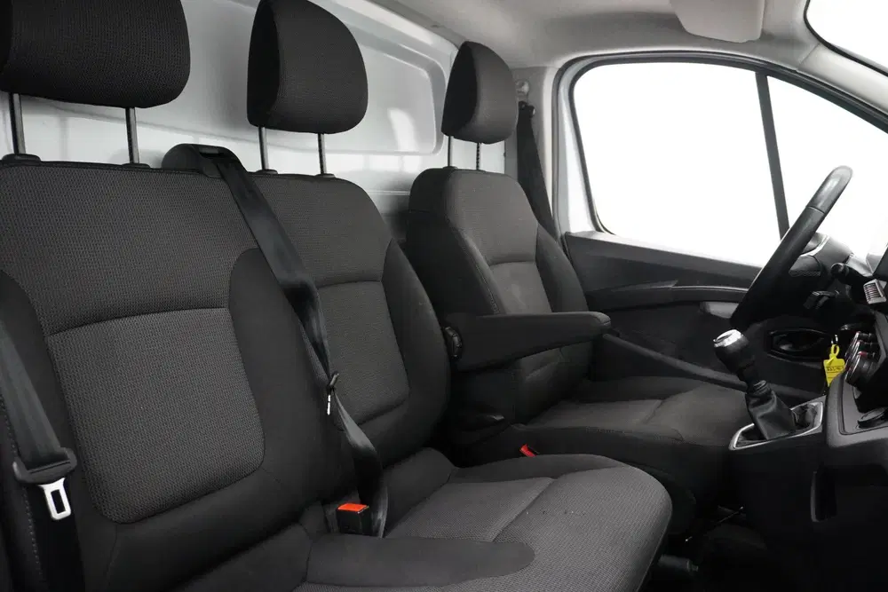 Renault Trafic 2.0 dCi 130PK L2 EURO 6 uit 2024, foto 3