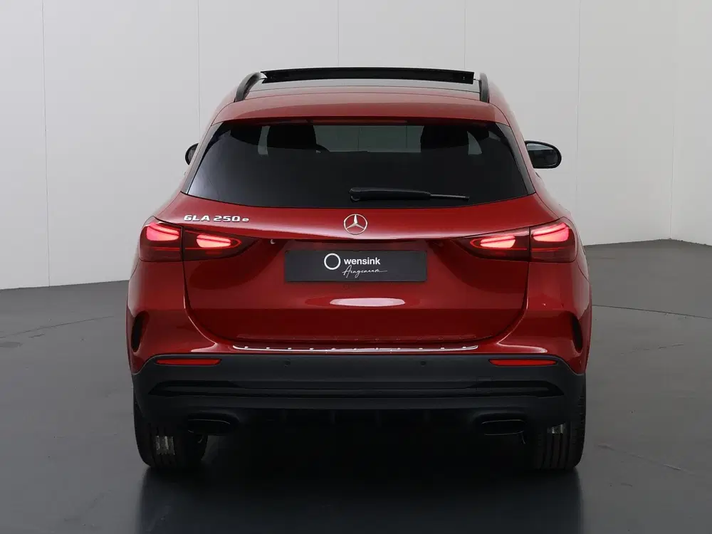 Mercedes-Benz GLA 250 e 140 Years Edition uit 2026, foto 4