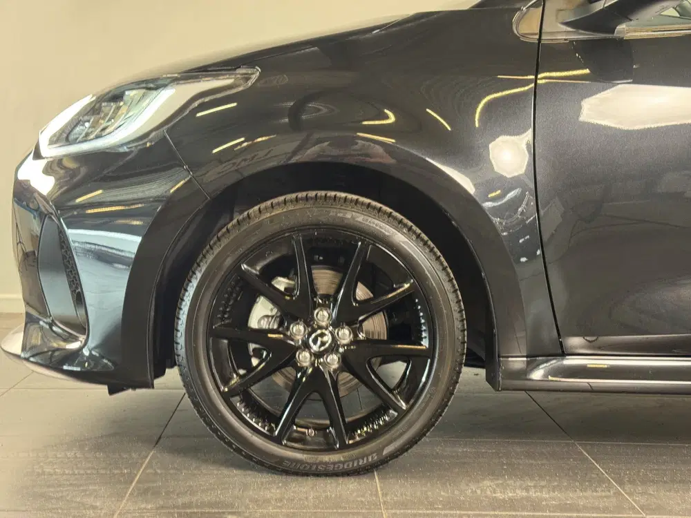 Mazda 2 Hybrid 1.5 Homura Plus uit 2025, foto 4