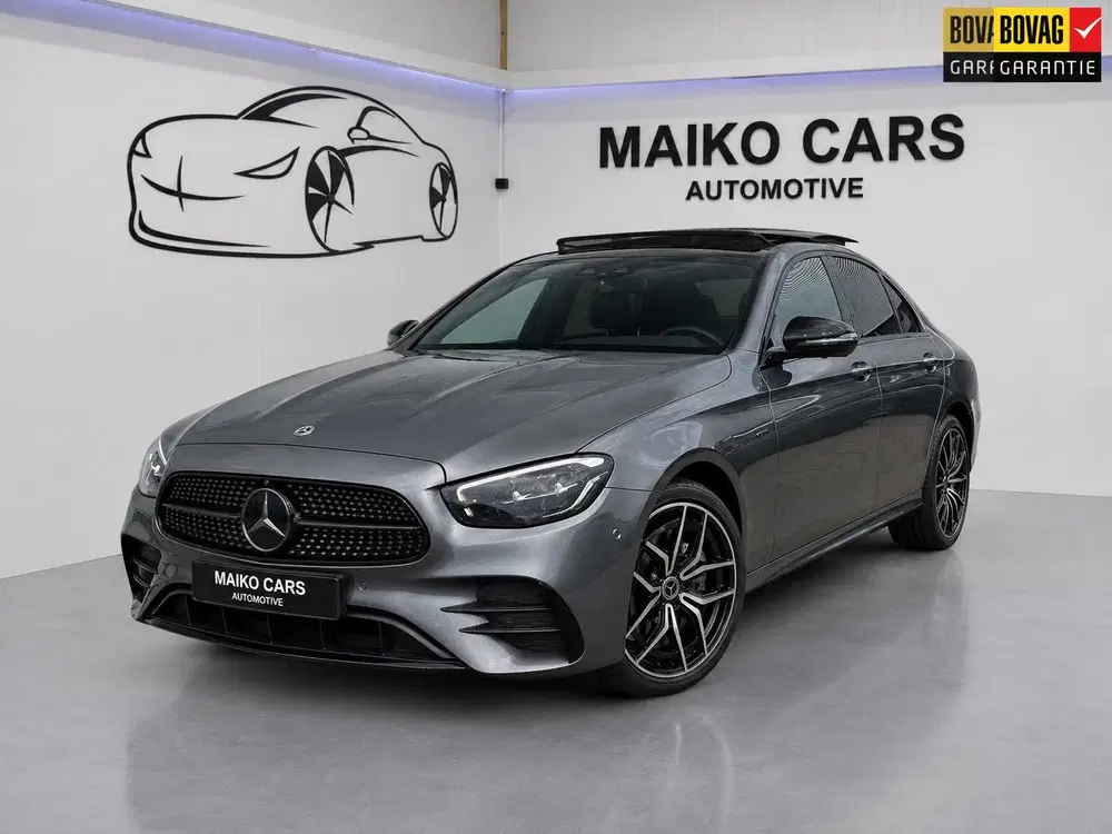 Mercedes-Benz E-Klasse 300 e 4MATIC AMG LINE PANO 360 CAMERA uit 2022