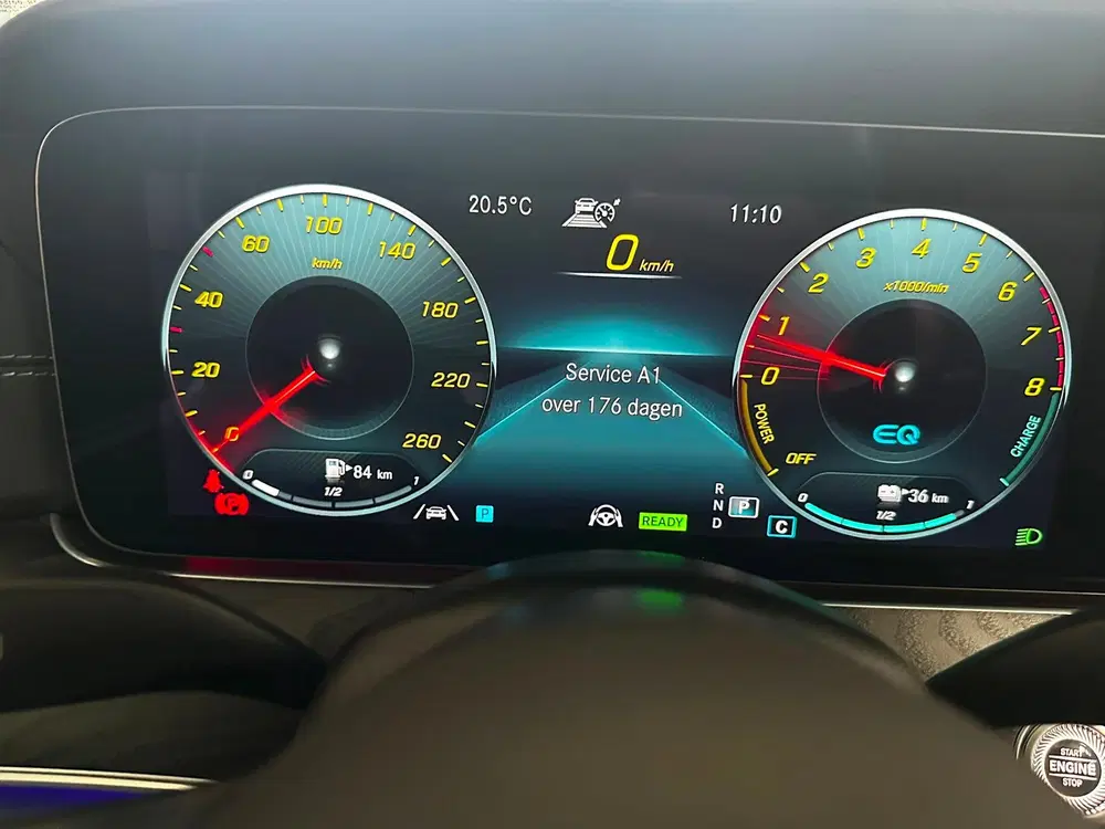Mercedes-Benz E-Klasse 300 e 4MATIC AMG LINE PANO 360 CAMERA uit 2022, foto 12