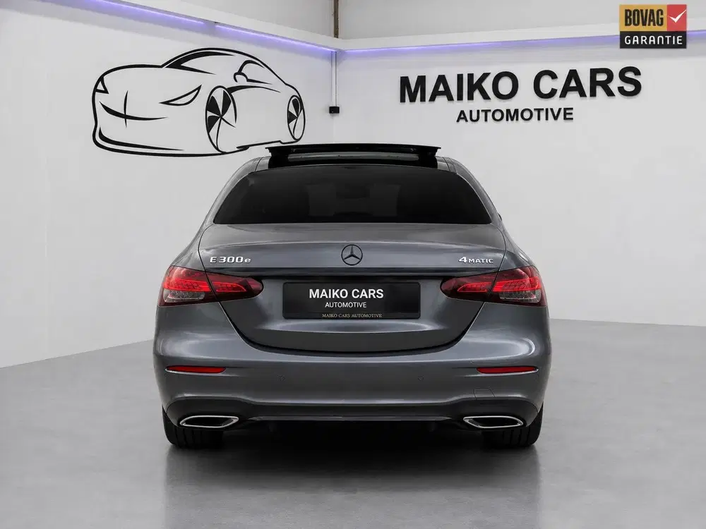 Mercedes-Benz E-Klasse 300 e 4MATIC AMG LINE PANO 360 CAMERA uit 2022, foto 5