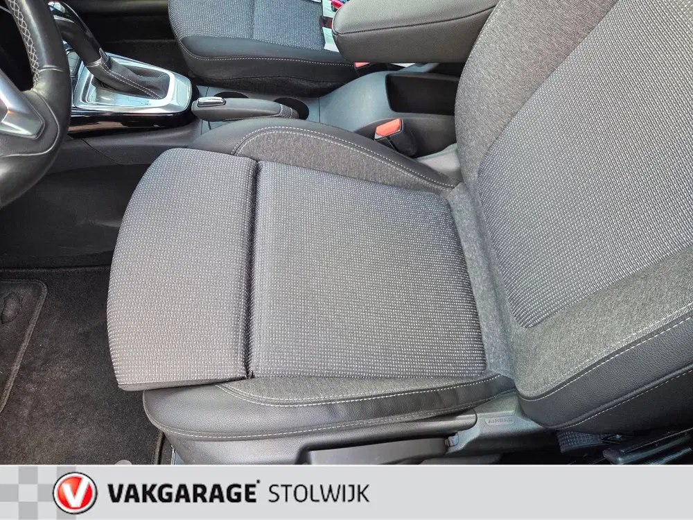 Opel Crossland 1.2 Turbo Elegance Automaat uit 2022, foto 12