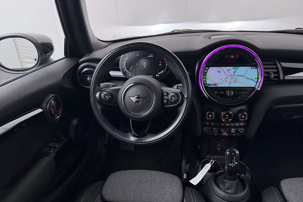 Mini Cabrio 1.5 136 PK Aut. Cooper Facelift Navi Clima uit 2021, foto 15