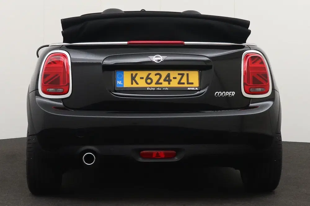 Mini Cabrio 1.5 136 PK Aut. Cooper Facelift Navi Clima uit 2021, foto 4