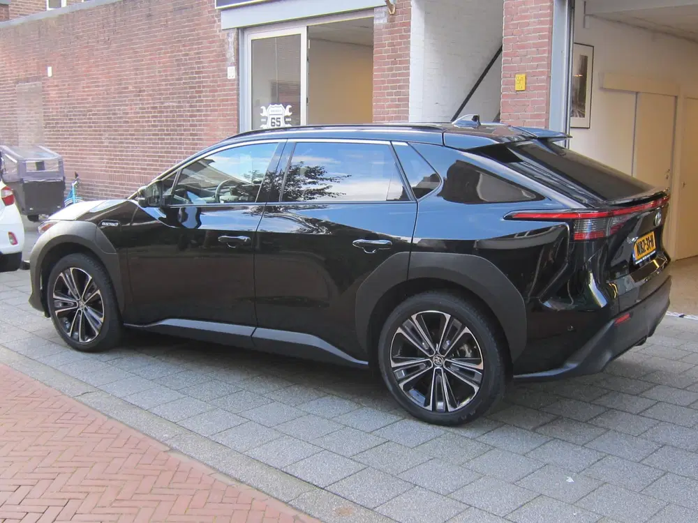 Toyota bZ4X Premium 71 kWh All Season All In Prijs Nie uit 2023, foto 4