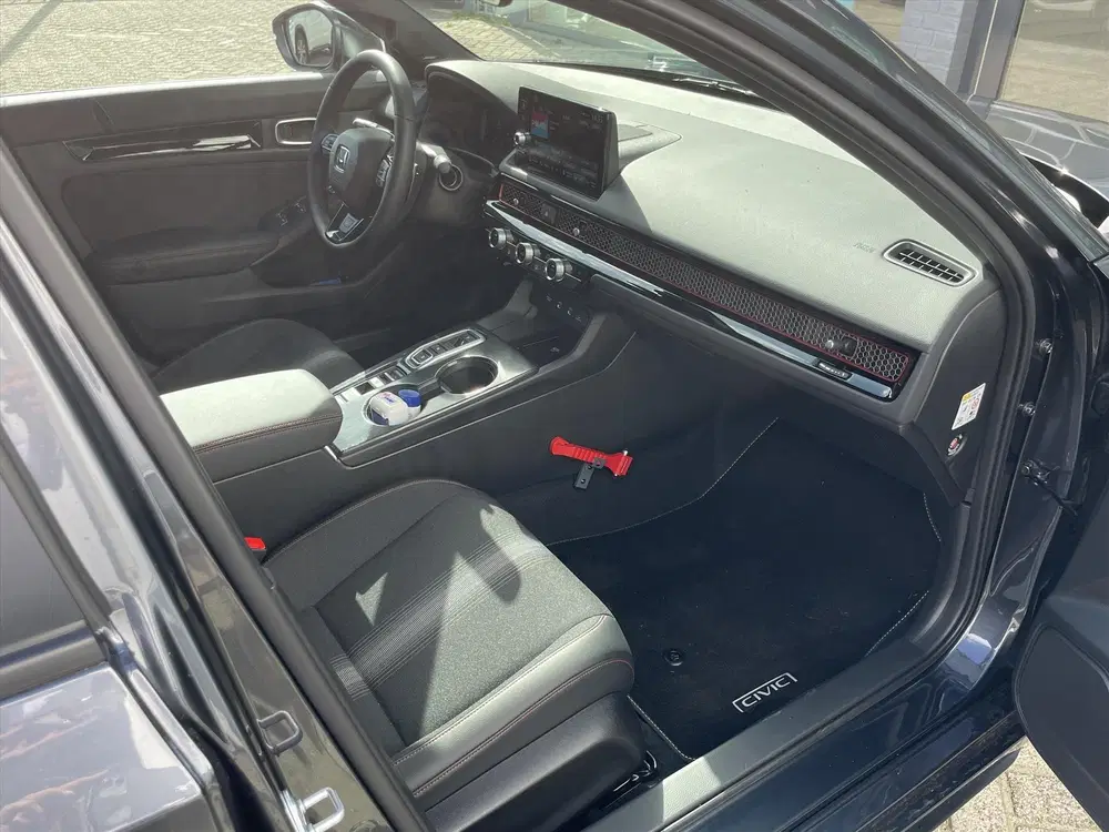 Honda Civic 2.0 HYBRID 184PK Automaat Sport uit 2026, foto 12