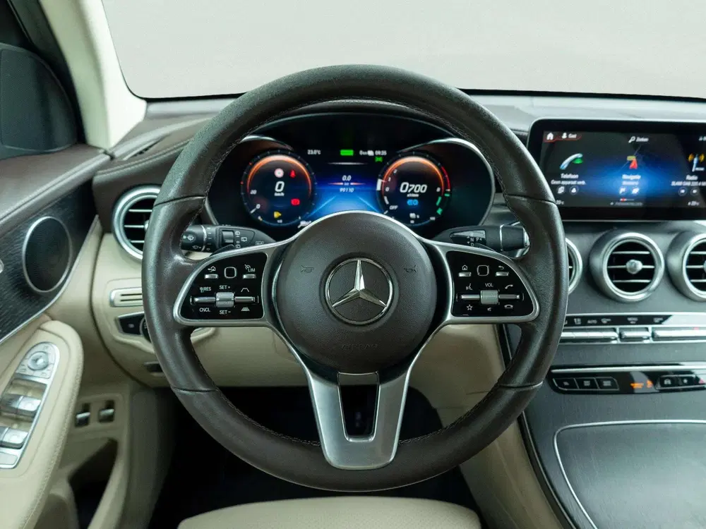 Mercedes-Benz GLC 300e 4MATIC Business Solution Luxury uit 2020, foto 13