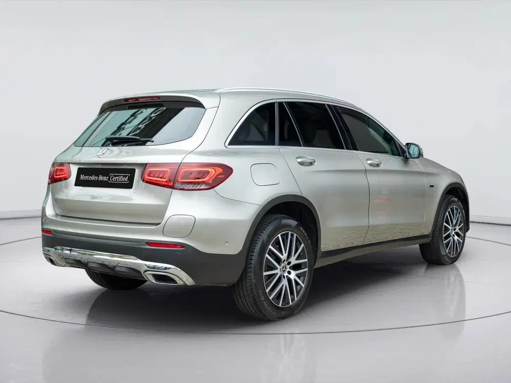 Mercedes-Benz GLC 300e 4MATIC Business Solution Luxury uit 2020, foto 2