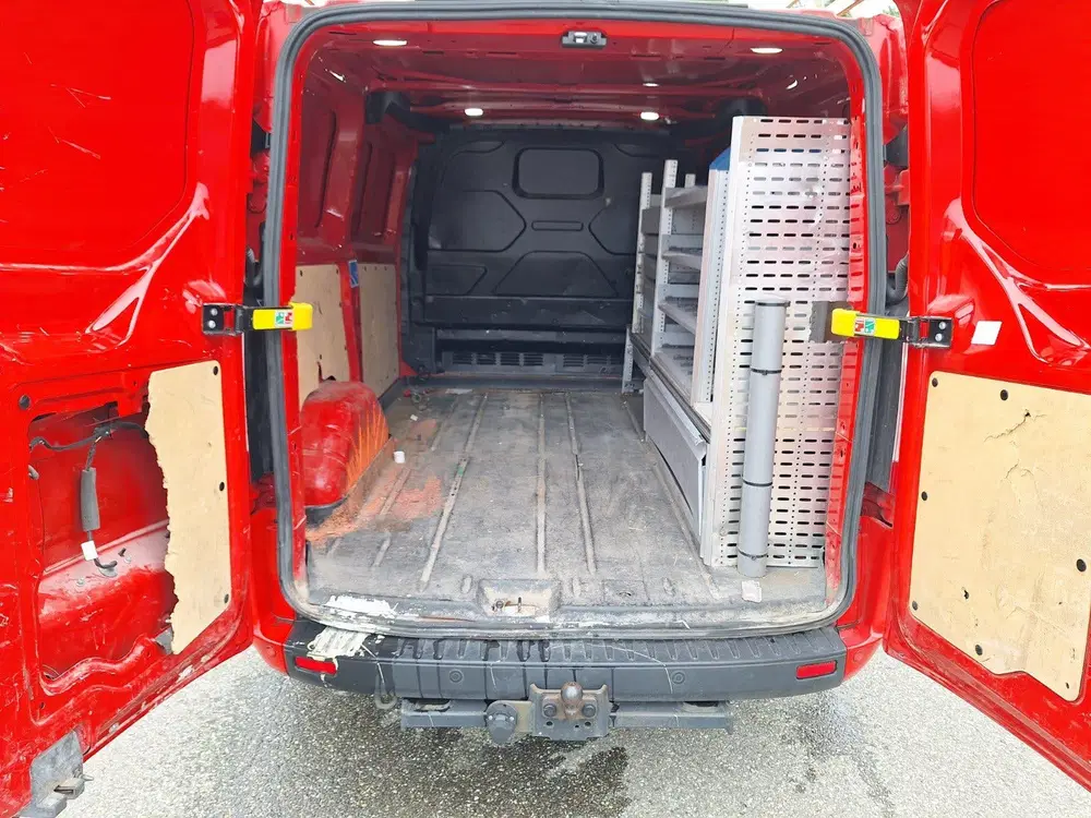 Ford Transit Custom GB 2.0 Tdci 105PK 300 L1h1 2022 Rood uit 2022, foto 10