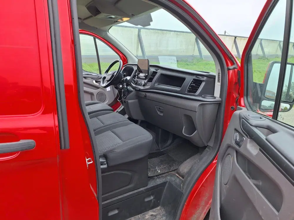 Ford Transit Custom GB 2.0 Tdci 105PK 300 L1h1 2022 Rood uit 2022, foto 13