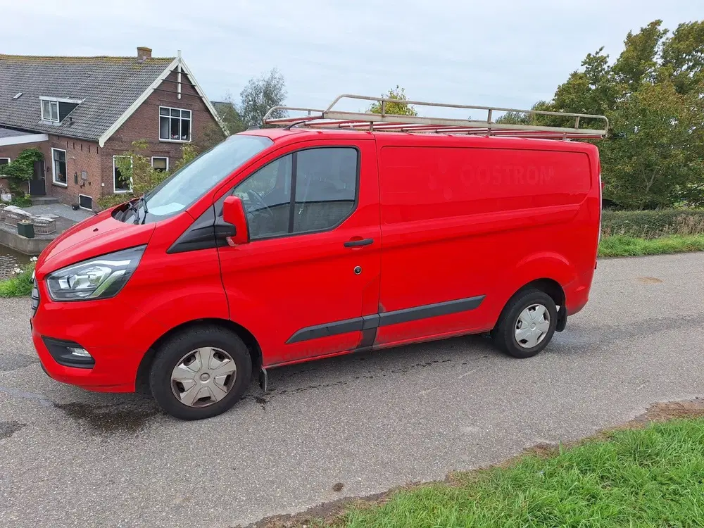 Ford Transit Custom GB 2.0 Tdci 105PK 300 L1h1 2022 Rood uit 2022, foto 3