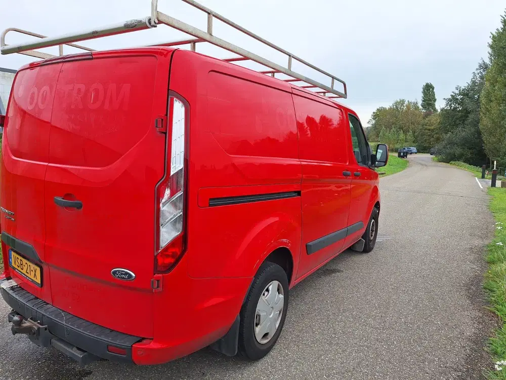 Ford Transit Custom GB 2.0 Tdci 105PK 300 L1h1 2022 Rood uit 2022, foto 7