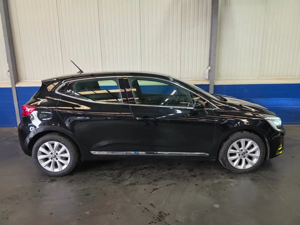 Renault Clio 1.3 TCe Intens Automaat uit 2021, foto 4