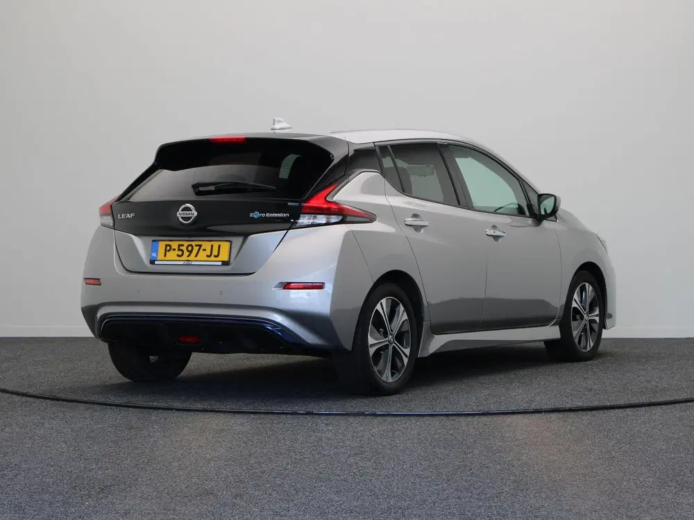 Nissan Leaf Tekna 40 kWh uit 2022, foto 12