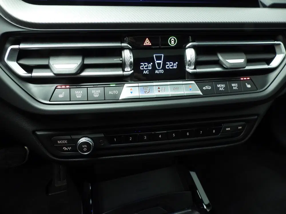 BMW 2-serie Gran Coupé 218i uit 2021, foto 14