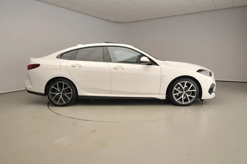 BMW 2-serie Gran Coupé 218i uit 2021, foto 4