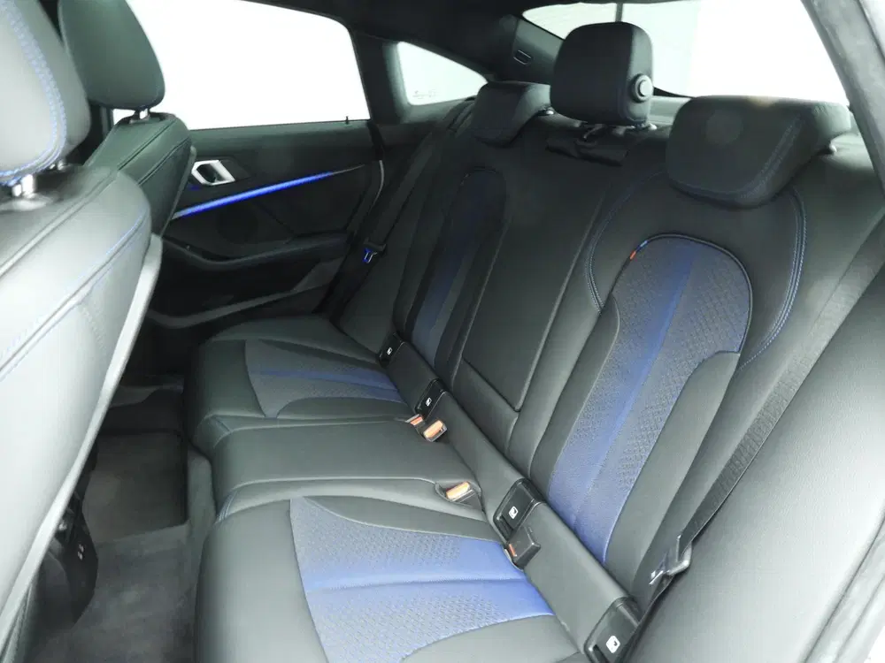 BMW 2-serie Gran Coupé 218i uit 2021, foto 8
