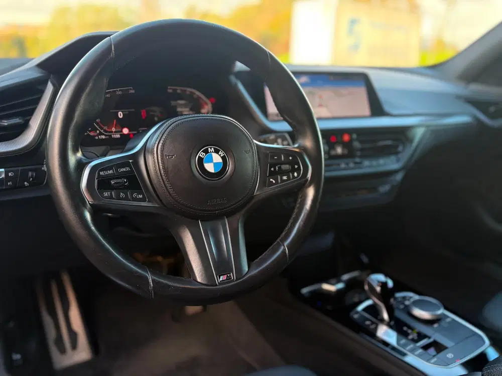BMW 1-serie 118i Introduction Edition M-PAKKET NL-AUTO uit 2023, foto 13